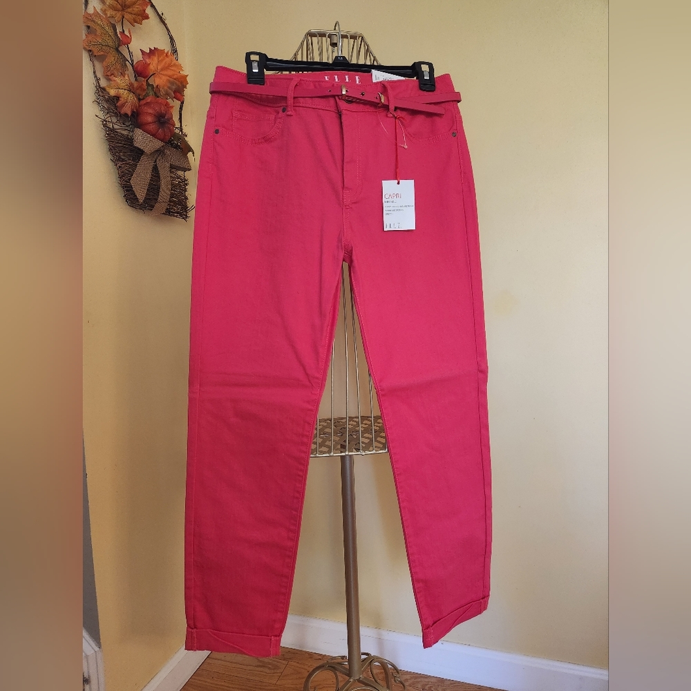 NWT - Elle Pink Capri belted cuffed denim - Size 8